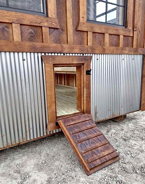 8x10 Rustic Chicken Coop in Lewistown MT